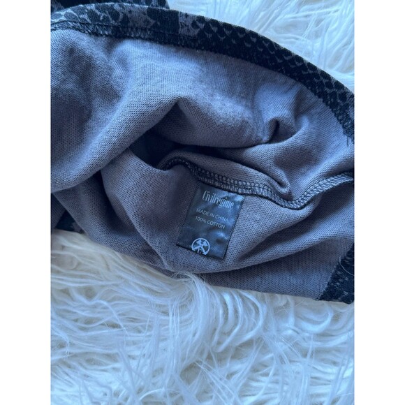 Civil Regime Boa Bliss Baby Tee Tonal Black Rhinestone
Size Medium - Picture 7 of 9